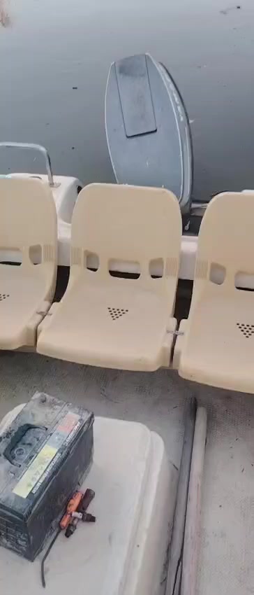 السلام عليكم زورق البيع زورق كلش حلو نضيه هو مكينته مكينه 55 يامهه نضيفه السعر 35 بيه مجال رقم 📱 ***********
