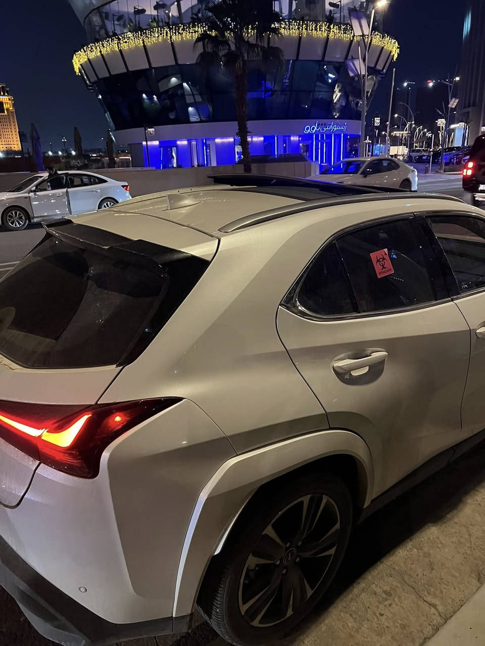 للبيع لكزس UX 250 هايبرد موديل 24 مواصفات فول سلايت حساسات امامي خلفي رادارات محيطيه امامي خلفي جانبي لايت بكلايت LED صندوق كهرباء اشاير بلمري كشن تدفئه وتبريد وكهرباء ستيرن كهربائي وتدفئه جام ٤ اوتو شاشه كبيره كاربلي داتاشو تعرض على الجامه الاماميه دخول ذكي حادث سياره صبغ بنيد ورأس جاملغ بدون شاصي ولغد موبايل ***********
