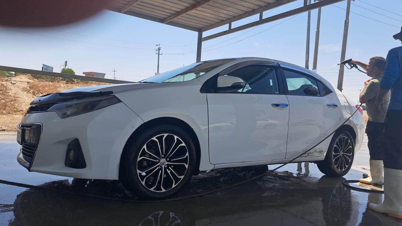 # جمعة مباركة السلام عليكم للبيع 
تويوتا كورلا امريكي ابيض مواصفات S 
 موديل 2016
 رقم سليمانيه الجديد دولي شرط التحويل
 ضرر امريكا جاملغ والبونيد وبالعراق صاير صفحة صبغ ابيع حزام…
⚫️للاستفسار☎️ ***********‬  
     السعر🔺 103$$بيها مجال بسيط

🔵 مواصفات 🔵 S🔵
🔺 شاشة ايباد 
🔺 شفتات استيرن
🔺 اشارة موي
🔺 ويل كب بلادي
🔺 تحكم جهتين
🔺 تثبيت السرعه
🔺 حاكية بلوتوث
🔺 تبريد قطعتين
🔺 ويل كب 
🔺 كامرا خلفية خناقين, ديالى
