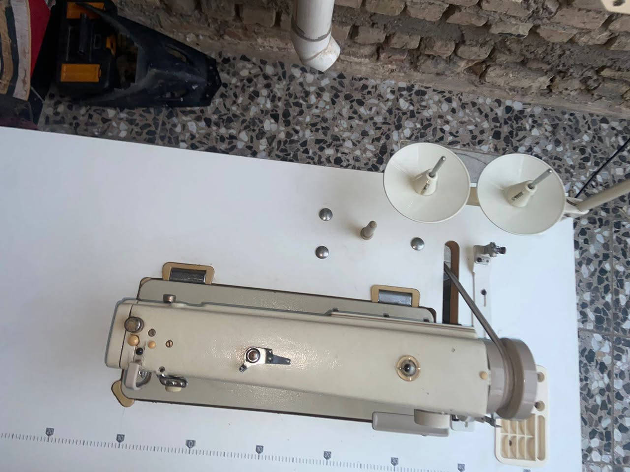 للبيع 
ماكنة خياطه نوع باسسترنظيف جدا اخت الجديده
استعمال بيت 
بسعر 225 مكاني بغداد مدينة الصدر 
***********
      اتصل ودلل

