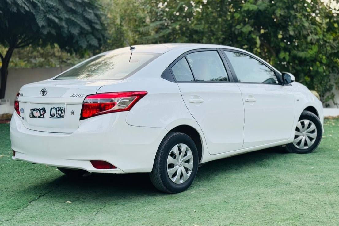 تۆیۆتا یارس 2016 مواسەفات SE
مەکینە گەورە گێر ئۆتۆ ماتیک
سەنەوی و ژینگە تا 2030
131 کیلۆمەتر ڕۆیشتوە
بێ بۆیاغ هیچی نیە
تەنها یەک بست تەعدیلی هەیە

سـعـر : لە کۆمێنت داوابکە ڕاستەوخۆ بۆت دێت 📥 

گێر و مەکیەنەی بەشەرت 
هیچ کێشەیەکی تێدا نییە 

ژمارەی خاوەنەکەی 
***********
