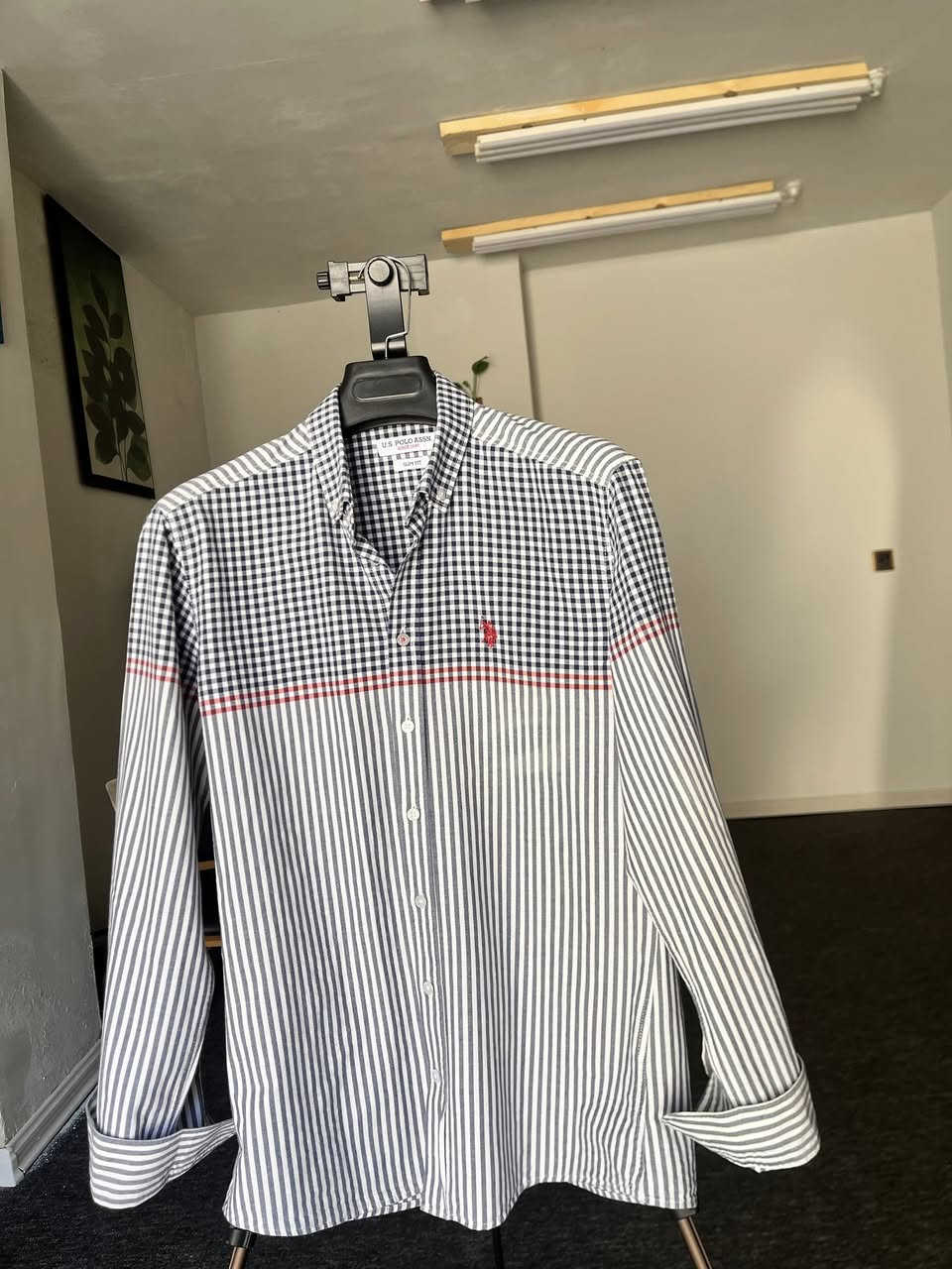 قميص ماركة بولو 
قطن 100%
قياس (M)
السعر 15 شامل اجور التوصيل
اضغط على الصفحة لمشاهدة بقية الموديلات


**إذا كنت صاحب هذا الإعلان وتريد حذفه لأي سبب، رجاءا أرسل رسالة إلى الدعم الفني**