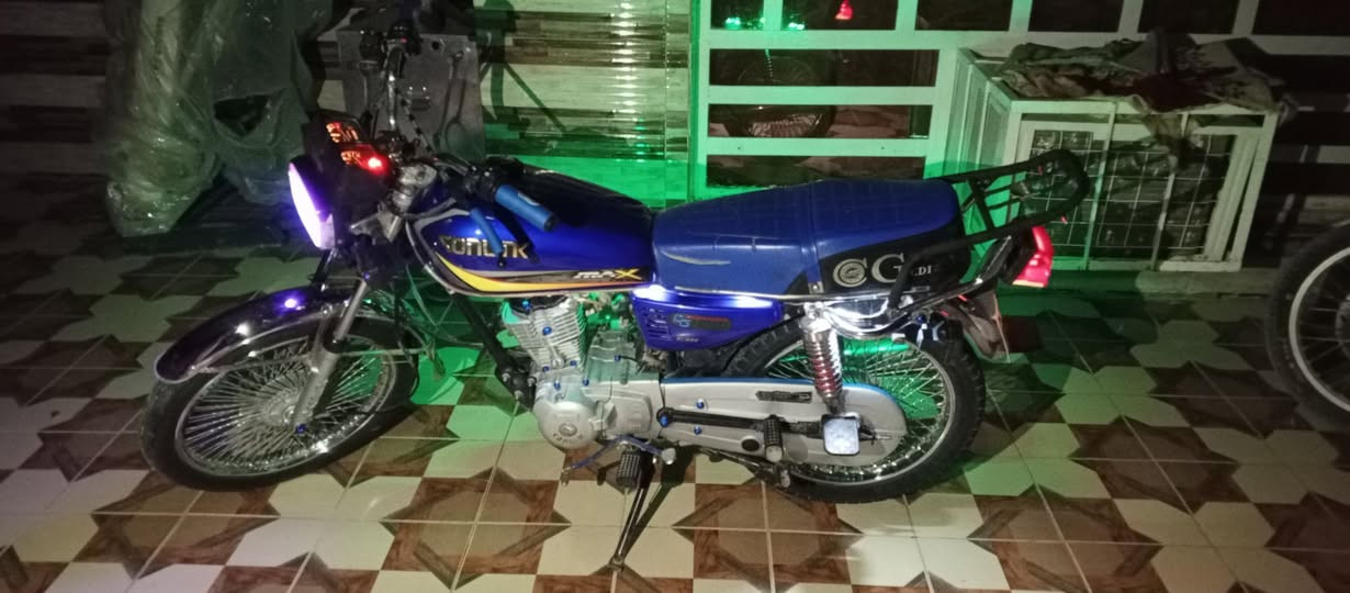 سلام عليكم دراجه تايكر مديل 2022دراجه كامله مكمله شلعه معدله خير من الله كهربائيات شغلةوراق بيهة سعر 550وبيهة مجال عنوان ديالى مندلي ستفسار عله خاص


**إذا كنت صاحب هذا الإعلان وتريد حذفه لأي سبب، رجاءا أرسل رسالة إلى الدعم الفني**