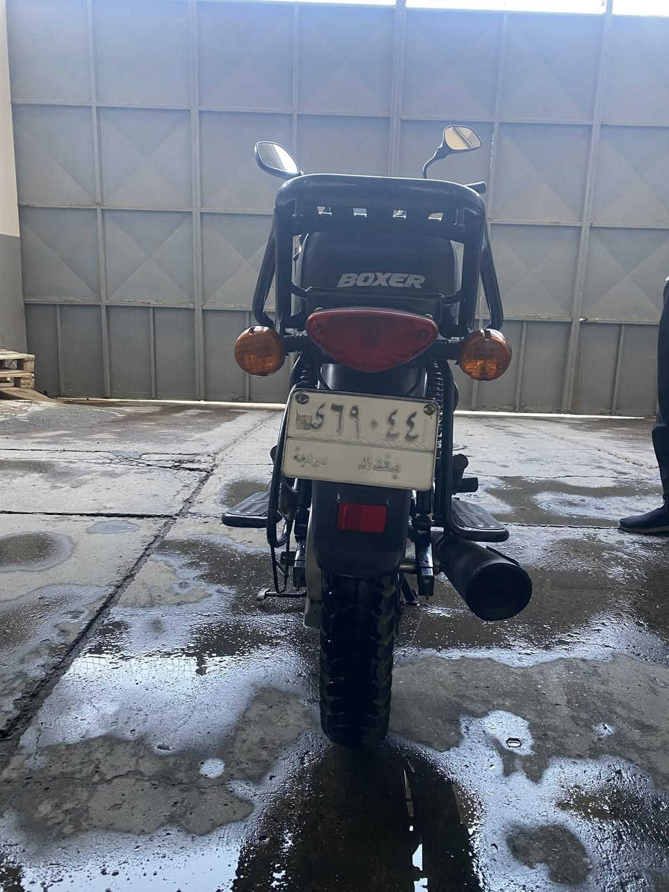 السلام عليكم دراجه بوكسر 2021شهر11 مفشوكه تعمير محرك كامل السعر مليون و800العنوان الحسينيه الراشديه رقم الهاتف:***********
