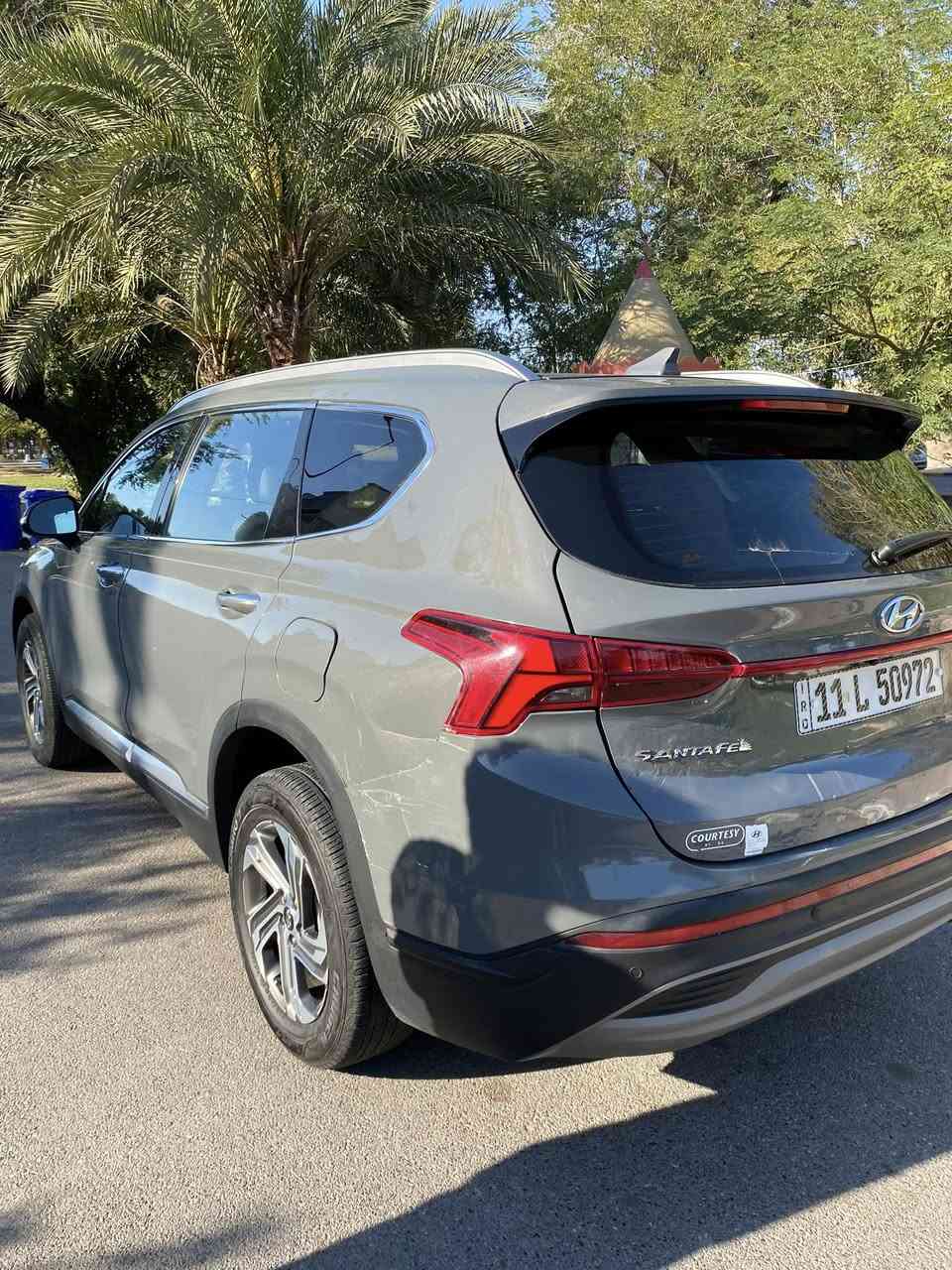 سنتافي للبيع موديل 2022
فول مواصفات رقم بغداد  فورويل بانوراما 
 
محرك 2500 GDI 
ماشيه 21,000 mi
5 راكب
بانوراما 
مقاعد جلد تدفأة 
اوتو هولد 
بصمه تشغيل عن بعد 
دخول ذكي
هاند بريك كهربائي
اشاير مري
مقاعد امامي كهرباء
اوامر صوتيه 
دفع رباعي
انظمة قياده 
نظام تحديد مسار
شاحن وايرلس 
مانع انزلاق
نظام نزول منحدرات 
الخ....
*يوجد بالسياره ملاحظات بسيطه موضحه بالصور

السعر 18,000$ بيها مجال 
للاستفسار او التواصل  ***********
