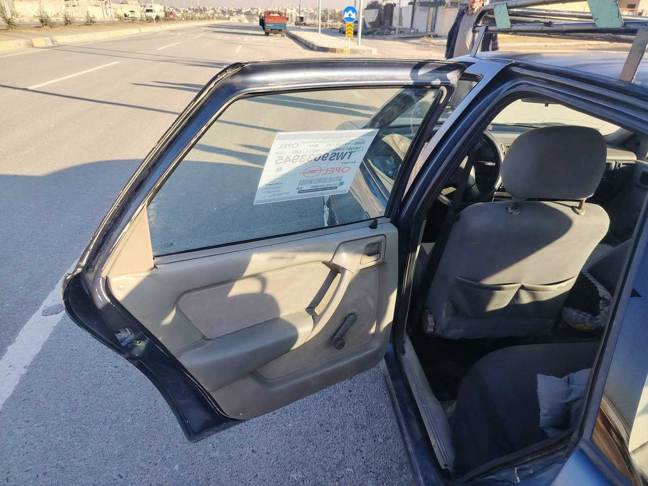 بسم لله فكتر محرك 18فول كير محرك سيارة جاهزا من كلشي وين مايعجبك اطلع اتراي بدون صبغ دواير ودوسات تلقيطات بسيطه موديل 89 بسمي سنويا عضم كاربون بانزين بيه  والباقي واضحة السيارة بل صور السعر ***********       ***********
