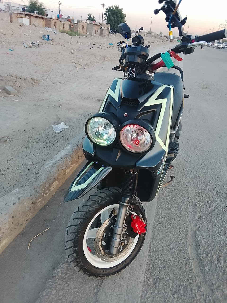 سكنس جبلي دراجه تخبل جاهزه نكره سلف كلشي شغال قفال ستيرن وقفال صندوك جاهزه سعر 1,300 مليون وتلثميه رقمي *********** مكاني بصره
