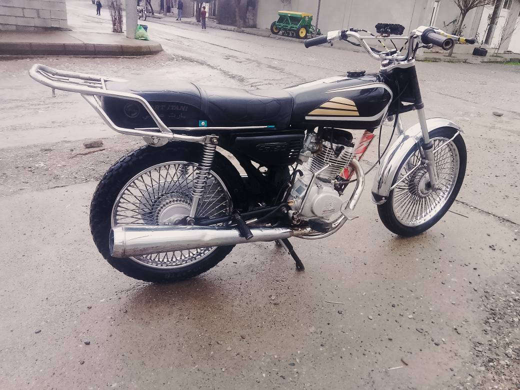 بە ناوی خوای گە وره ماتور TIGER🐅🐅 125 گیرو مە کینە  به شه ر نە ڕون نە دوکە ڵ نادات نرخ 280مە حامەله شوین قه لادزێ
*********** بشدار, السليمانية
