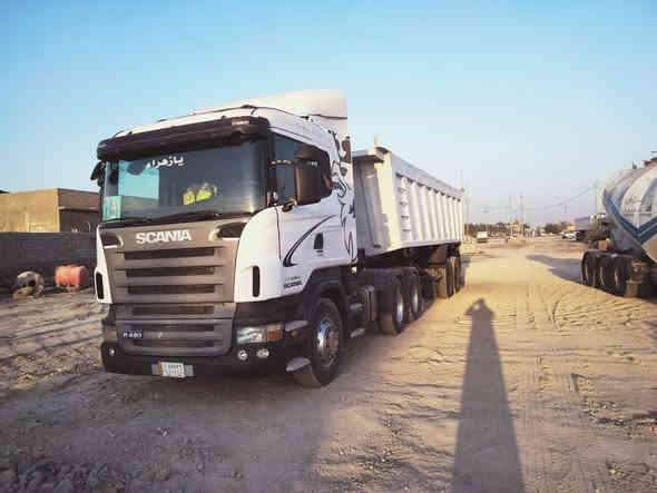 إسلام عليكم سكانيه للبيع رأس وعربانه رأس موديل 2009 معلايه 17 رقم بصره محرك 6 انجكسن  كير كهربائي مجموعه ورده سبرنك باج بطن بلاد سياره جاهزه للعمل تخم تاير رأس وعربانه مكفولة كفاله عامه سعر 450 كامله العنوان البصره قضاء الدير الاستفسار ***********
