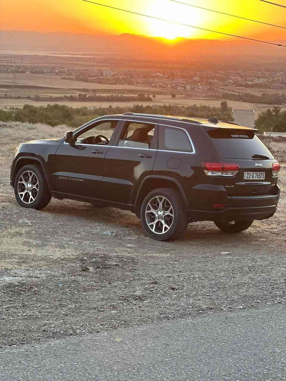 جيب لاريدو موديل 20 رقم اربيل حادث جانبي 3 قطع صبغ بدون دواخل جاهزه المكان ديالى السعر 210 وبي مجال بيع فقط *********** صور الحادث والسونار بالمنشور
