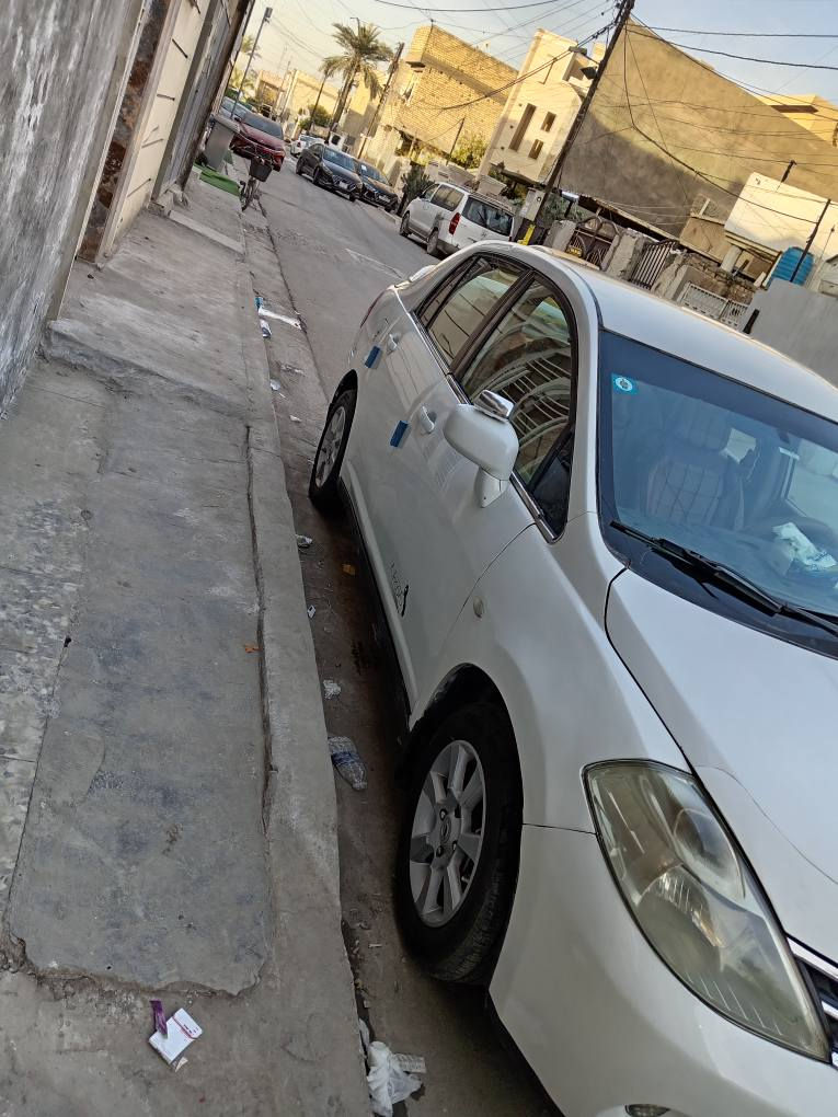 السلام عليكم
نيسان تيدا موديل 2009 وارد خليجي
مصبوغ عام محرك جديد وكير جديد السعر 75 بيها مجال
العنوان بغداد الدوره  ***********
