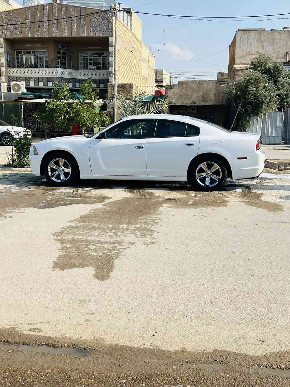 سلام عليكم 

جارجر 2012 كندي بدون حادث بلعراق جاملغ امامي صفحه السايق 

اربيل بسمي 
مكان السياره بغداد
السعر 160  
***********
ممتواجد علفيس خابرني وبخدمتك

#ملاحضه
متعجبك غاليه اعبر المنشور كلشي اكو بلسوك ✋
