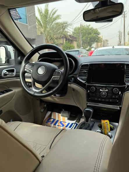 السلام عليكم 
جيب  لاريدو  2019 خليجي

￼ Limited, plus

العداد 140,000 Km

السعر 29,000 وبيها مجال للشراي

العنوان بغداد البلديات

للاستفسار واتس اب على الرقم التالي

***********
