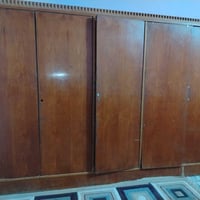 كنتور 4 بيبان • خشب • 3 كومديات