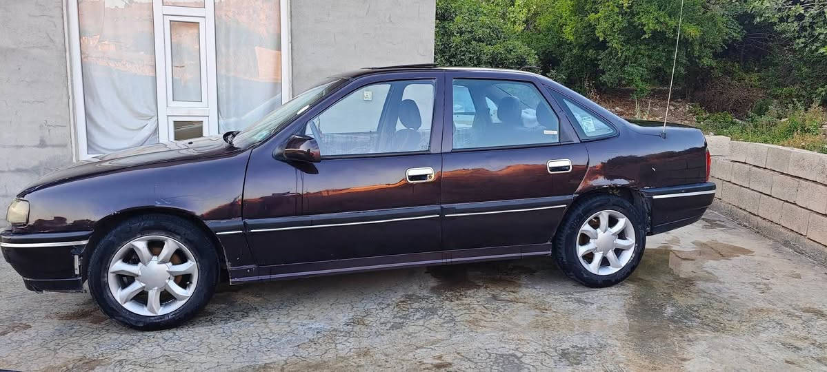 ئۆپڵ ڤیکترا
مۆدێڵ l991 ئاڕم بلاستیک سلێمانی بەشەرتی ئەوەلیاتو کۆمپیتەر سەیاره کە نموونەیە لەجوانی گێروو مەکینەی لۆک لۆک ویل بیکاشوو پێشوو دواوەی بێ حەیب بەرە دەرگاو کوشنو هه مووی لۆک لۆک مەکینە 20 تی گێر حادی سەیارەکە ی ماڵی خۆمە ی مەحرەز نیە 
ناو نیشان دەوروو بەری ڕانیە 
***********
***********
