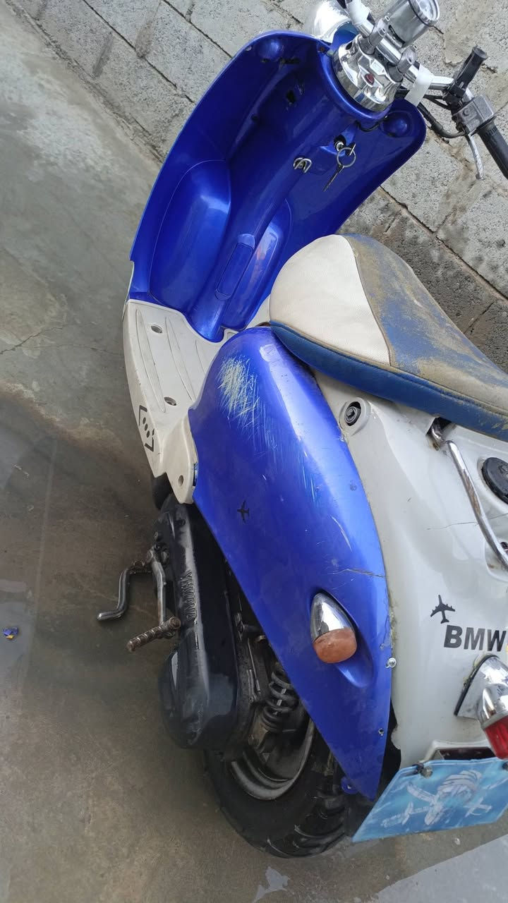 سلام عليكم لبيع شرط شاصي محرك سعره300وبيه مجال ***********
