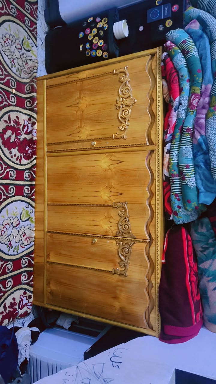 السلام عليكم الجربايه من زينه تفصال مسويته اريد 40قفله ولميز توليت نقص مرايه ب10اريده لكنتور بابه لزغيره واكعه ب75 ولبرفيه نشاره سوسته صار سبوعين ب120اريد ولمرايه ب15هاي لطويله


**إذا كنت صاحب هذا الإعلان وتريد حذفه لأي سبب، رجاءا أرسل رسالة إلى الدعم الفني**