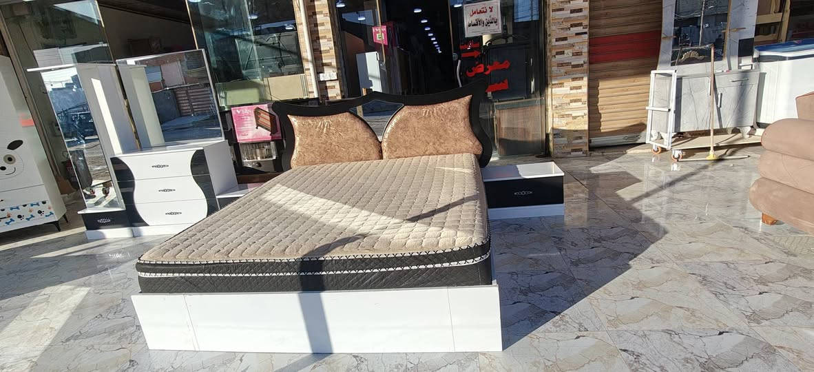 غرفه نوم نقص بس كنتور مع الدوشك اخو جديد نظيفه اي عيب ما بيها
معرض ومعمل سند للبيع وشراء الاثاث المنزلي جديد ومستعمل داقوق سايدين العشاير قرب صيدليه النعيم دكتور خليل يوجد لدنيا تفصال قنفات وديوان حسب الطلب وباحدث الموديلات الاستفسار ***********@***********
