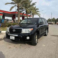 لاندكروزر GX • ٢٠١٤ • ١٥٩٠٠٠ كم