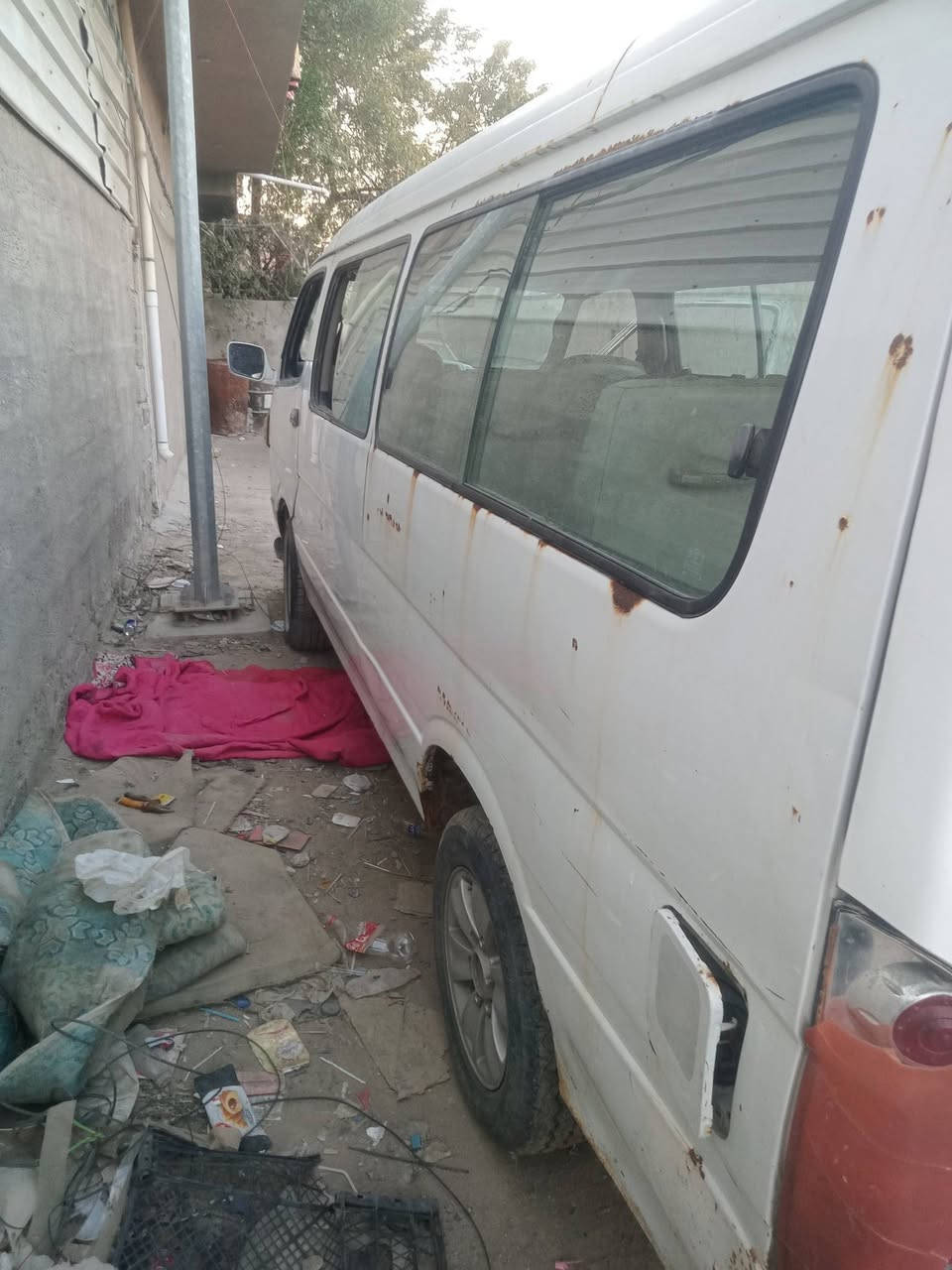 سلام عليكم جنبي 2014 موصليه سياره  كير مكينه بطه  أو تماتيك مكفولات صدر امامي خلفي جديد اكسن جديد بيها ضربه بل بجم مو قويه كلش بطنها نضيف مكاني بغداد الحبيبيه مراوس عادي رايدها 20 وبيها مجال رقم تليفون077040


**إذا كنت صاحب هذا الإعلان وتريد حذفه لأي سبب، رجاءا أرسل رسالة إلى الدعم الفني**