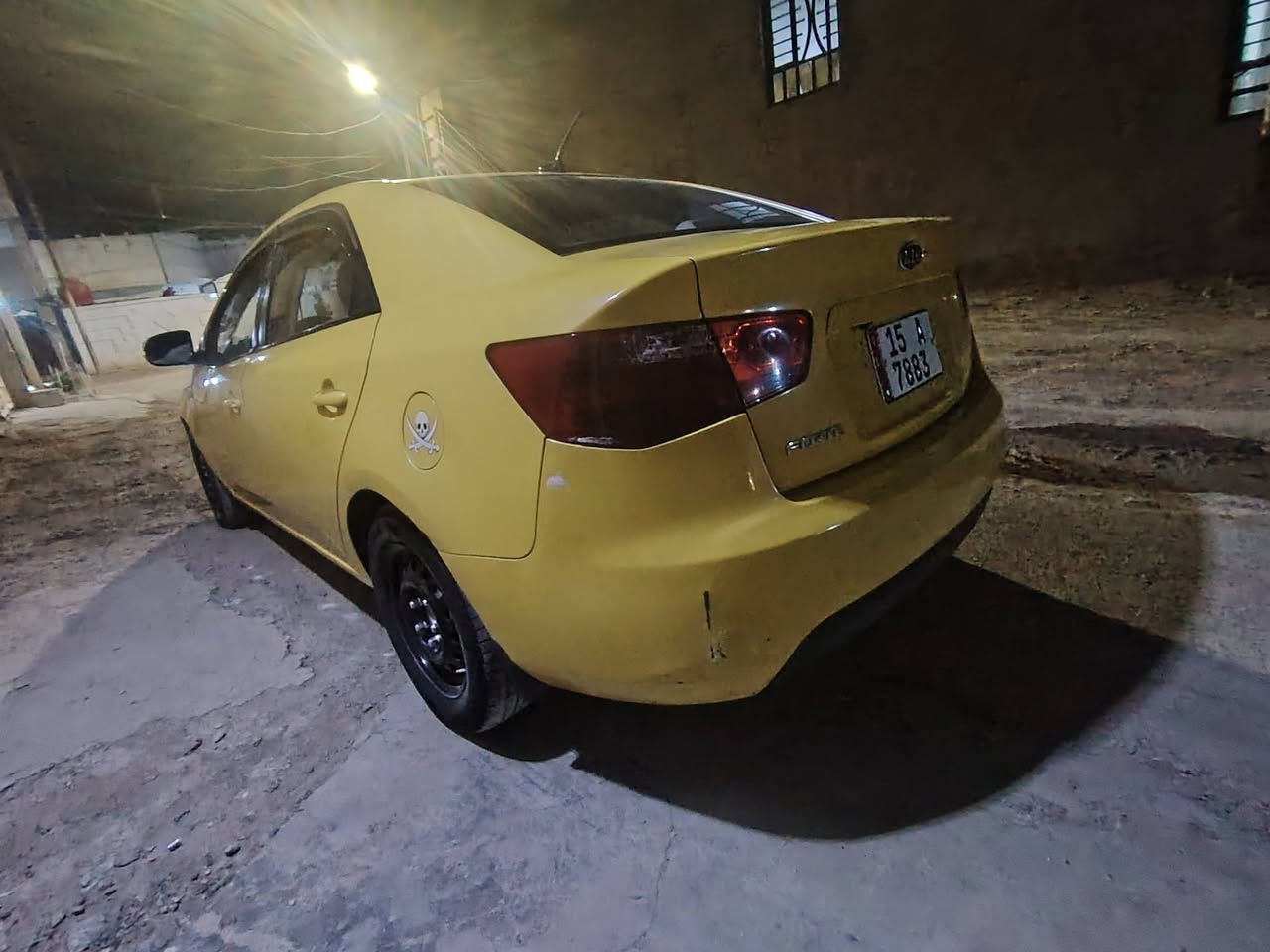 فورتي موديل 2010 رقم انبار دولي تحويل وين ميعجبك مصفره هيئه وغرامات... السياره فول مواصفات.. َفتحه شاشه كامره فول تحكم استيرن اشاير مري حادثها ربع الجاملغ والبنيد بدون دواخل وصور السونار مرفقه بالمنشور... منظومه تبريد جديده.. زوج تايرات امامي.. باتري جديد... كيرها خير من الله.. صدر نص عمر... مكينتها بيها تبخير.. مكاني بغداد سريع ابو غريب مقابيل حليب بلادي... السعر 75 وبيها مجال قليل حك الجيه... ***********
