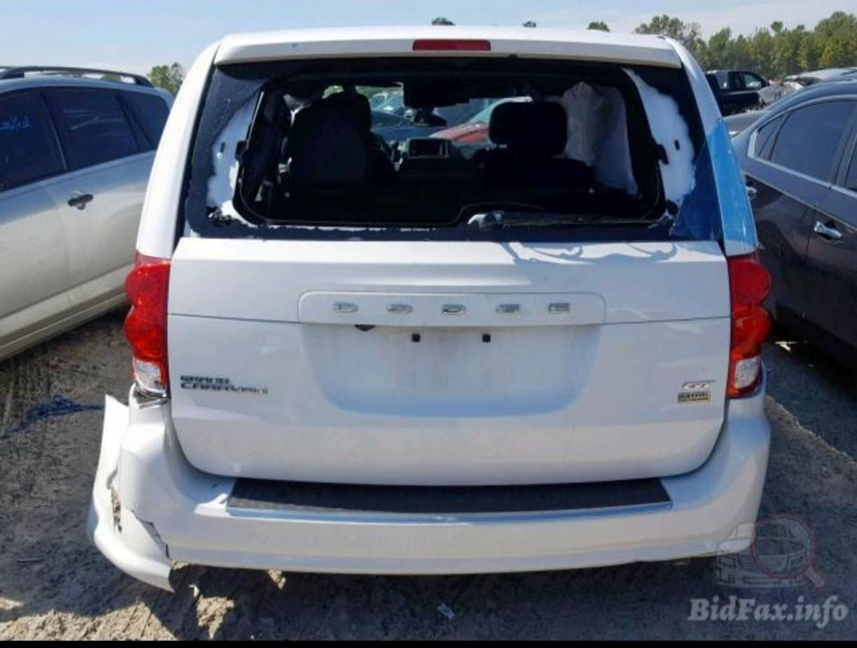 دوج كرفان مديل 19 جيتي فول
كشنات جلد تدفئه تبريد
بعد بيه اهوايه مواصفات فول السياره
صور حادث مرفقه بل منشور
سعره 165 ورقه وبيه مجال
***********
***********
