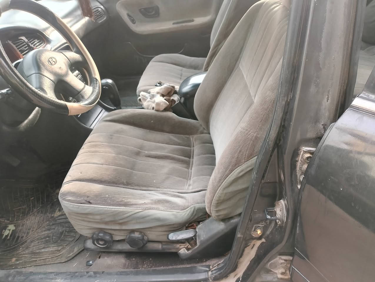 السلام عليكم سوناتا تو موديل 94 رقم دولي انبار هزه جديده السعر 38 وبيها مجال مكانها الصويره محرك وكير خير من الله. كير أوتو تحويل ثاني يوم التفاصيل ***********
