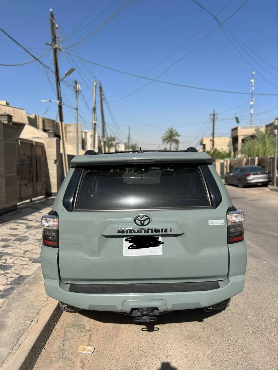 فورنر 2022 sr5
رقم بغداد 
محرك 6 سلندر 4000
مواصفات بصمه 
رادارات
حساسات كامله
تحديد مسار
نقاط عمياء 
تبريد قطعتين
فوريل 4x4
دوسات trd
تخم تايرات جبلي جديد
وبقيه مواصفات معروفه
حادث جاملغ وربع بنيد بدون لغد وشاصي 
مكفوله من لغد وشاصي ومحرك وكير
ماشيه 54 الف ميل
رقم ***********
السعر 310 ورقه بغداد, العراق
