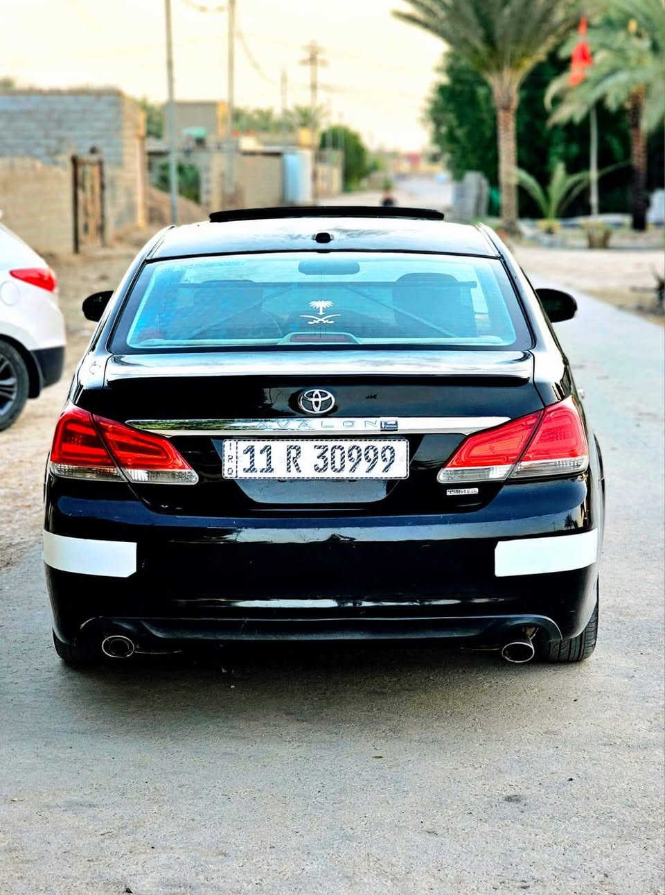 افلون ٢٠١١ فول مواصفات لمتد 
رقم بغداد بأسمي 
#السونار مرفق مع الصور 
فقط كلير بدون فتح ولا سمكرة 
فقط البنيد تبديل اصلي 
كير محرك صدر تايرات تبريد كله فول 
السعر 130
بغداد الزعفرانيه 
***********
***********
