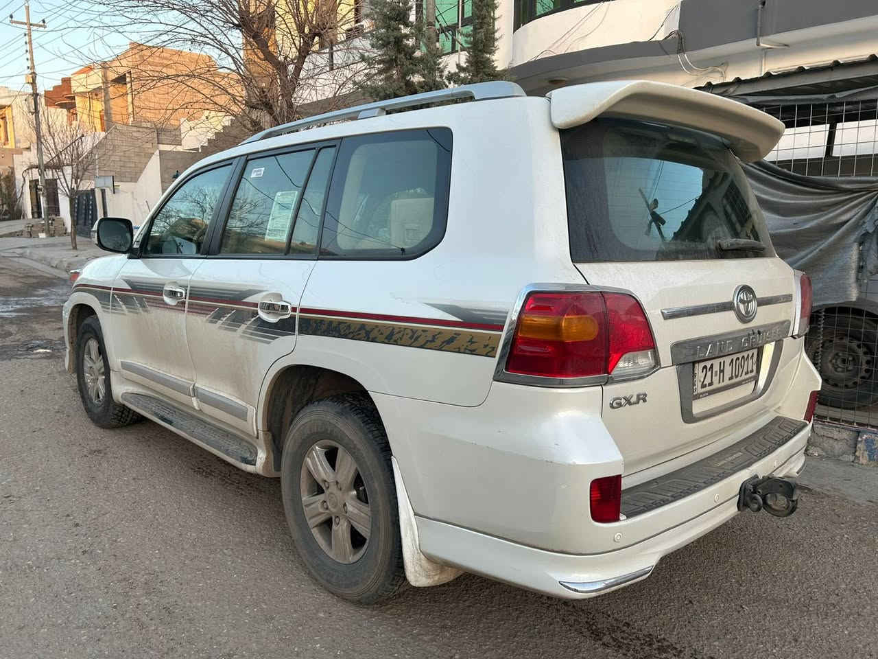 لاندکروز مۆدیل ٢٠١٢جی ئیکس جوانکاری بۆکراوە هیچ سبوخی نیە تەنیا کەمیک لەچەملغی دواوە ساردە. 
وەنەوشەیەکی زۆرپاکە بەشەرتی تحویل و غەرامە. 
نرخی ٣٥٥گەلاو کەمێک معامەلە

***********
