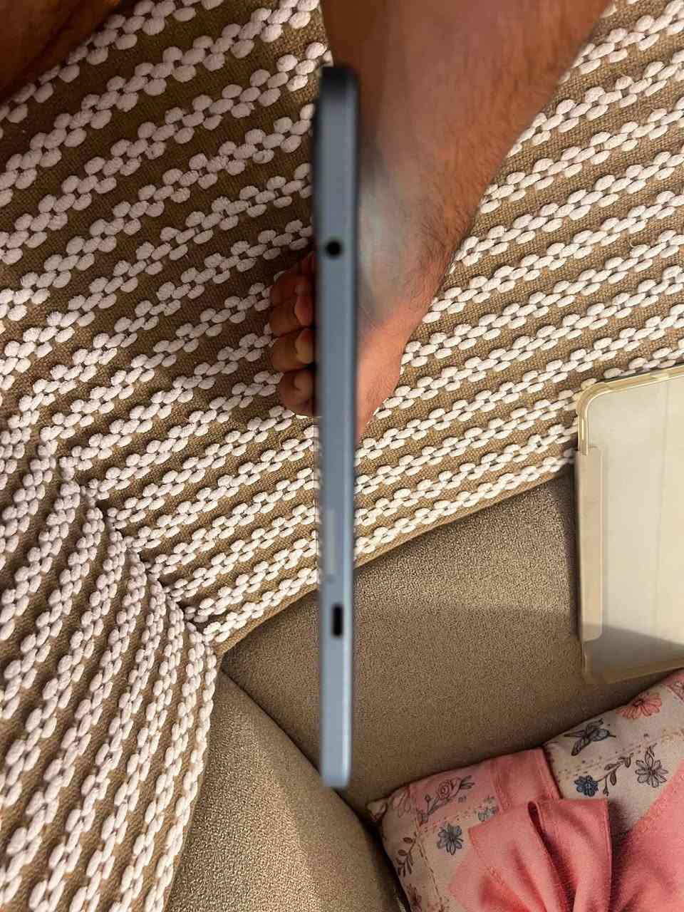 للبيع 180 بي مجال
ايباد جديد ونظيف حيل 
***********
