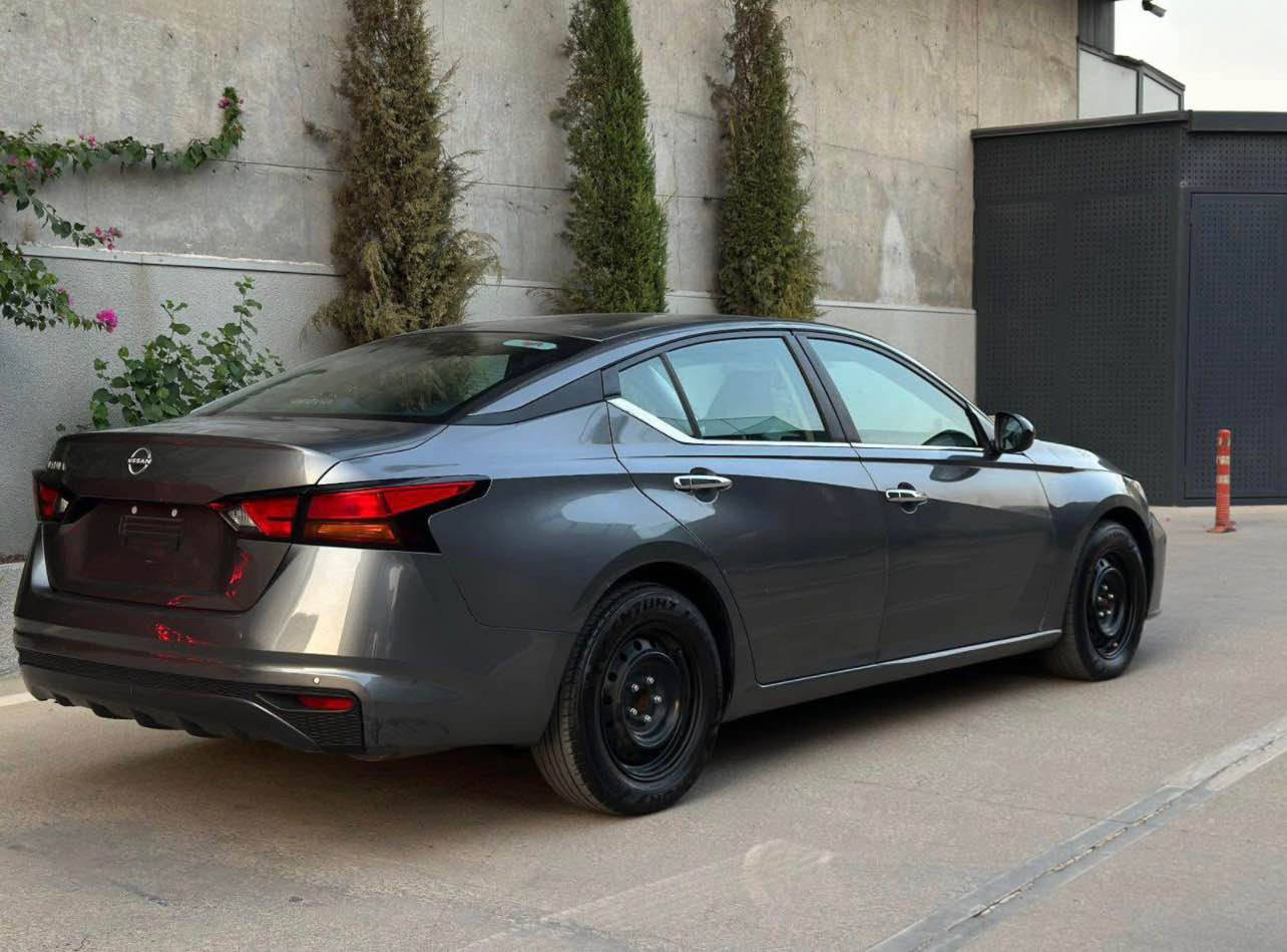 ‎نیسان ئالتیما ٢٠٢٣ S
a بەصمە
 o شاشە 
‎شەغال
‎ کامێرا
‎ڕاداری پێش
‎ڕداری دواوە
‎ڕاداری خەتی جادە
‎ڕداری ئاوێنەکان
‎تحدید سرعە
‎ئۆتۆ ستۆپ لەکاتی پارکینگیش خۆی ستۆپ ئەکا 
‎لایت لید  زینۆن
رەقەم شانسی دانراوە!
..1N4BL4BV7PN403136
‎سەیارەکە ٢پارچەی  بۆیاخە پارچەیەک تەنها پەمپی ئەمریکایە بێ دەعم بێ ناوگرتن

‎گێر مەکینە تەبرید بەردی ساڵۆنسا بەشەرت 
‎ سەیارەکە ٢مانگی لەگەلە کاتی نەشکاوە!

‎نرخ:١٣٢ گەلاو معامەلە
***********.  *********** السليمانية, العراق
