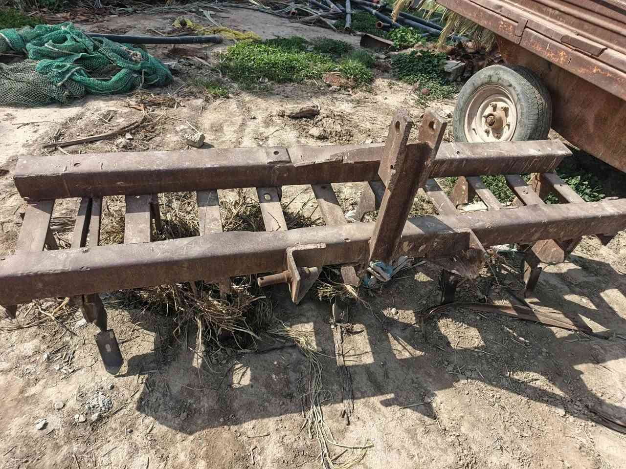 عنتر 71جاهز باور سلف وباتري جديد تايرات الورى جدد مكان بغداد المشاهده وراها فدان وعربانه السعر 3700 وبيها مجال


**إذا كنت صاحب هذا الإعلان وتريد حذفه لأي سبب، رجاءا أرسل رسالة إلى الدعم الفني**