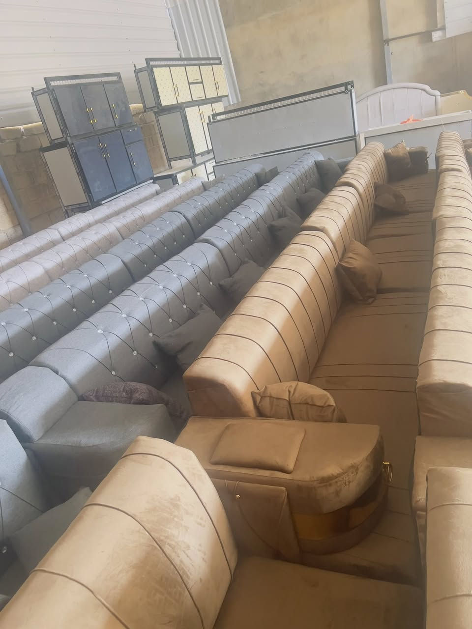 ديوان عشره مقعد شغل بلاويد اسود   و سفنج مميز وقماش تركي 

تخفيضات رمضانيه  واصل للبيت فقط ب 310


**إذا كنت صاحب هذا الإعلان وتريد حذفه لأي سبب، رجاءا أرسل رسالة إلى الدعم الفني**