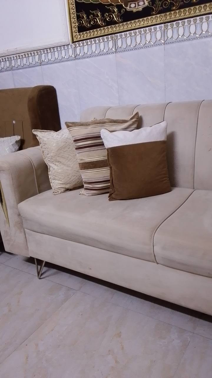 سلام عليكم تخم البيع10مقاعد


**إذا كنت صاحب هذا الإعلان وتريد حذفه لأي سبب، رجاءا أرسل رسالة إلى الدعم الفني**
