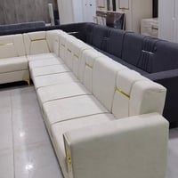 طقم 10 نفر • أحمر كريمي • مستعمل سنتين