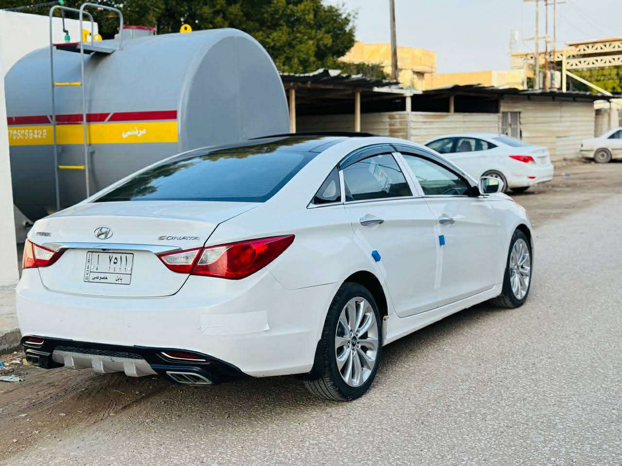 السلام عليكم
للبيع سوناتا 2011 خليجي داخل بيجي محرك 2400 دوش 
رقم بابل انكليزي باسمي شخصيا سنويه لل27 سيارة جدآ نظيفة ماشية 105فقط حقيقي دك جرس لمن تعبر 120مكينة كير كفاله حداديه ذهب اي نقص مابية تخم تاير جديد تبريد ثلج شاشه مري شفط اشاير بل مري بانوراما تحكم ستيرن حساسات
السيارة بيه فقط الهلال مال جاملغ الأيمن الخلفيه اثر خياسات بالدور بدون ضربه +بالبنيد شبر فقط 
السعر 122 وبيه مجال مكانه الحله  للاتصال واتساب ***********
