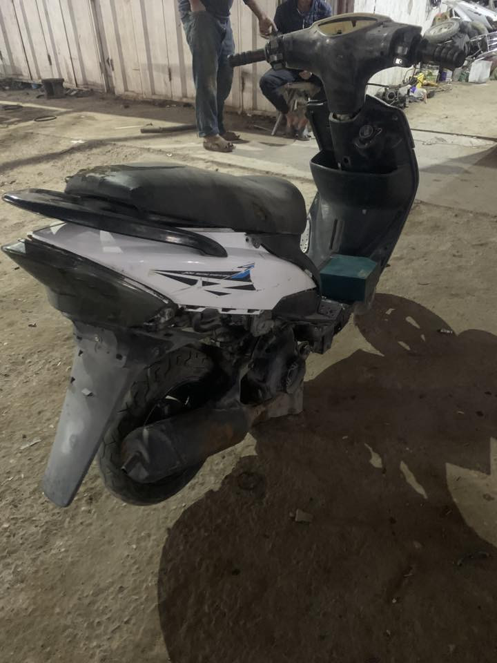 دراجة ماكس مجفت وكامله بس يرادلهة شويه تعديل من يمك كهربائيات عله هاي الأمور سعر 250 وبي مجال للتواصل رقم ***********
