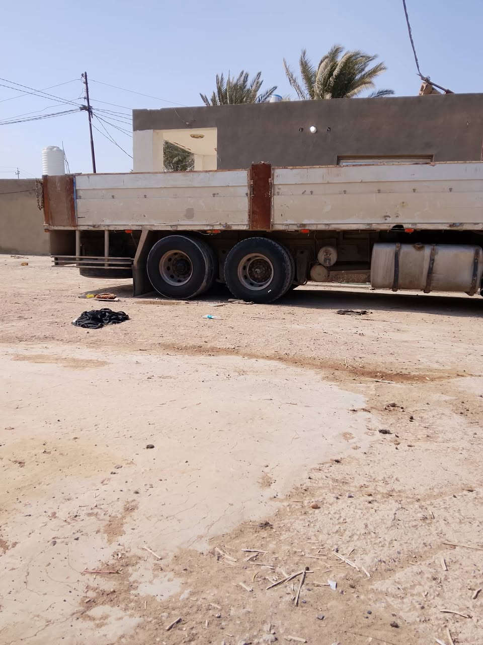 سكانيه مديل 2000 للبيع رقم مبايل ***********
