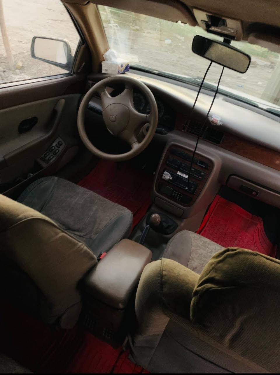 سمند 2010 سنويه نافذه صاحبهه يريد مداور   سعرها 33 مكانها ناصريه مركز ***********
