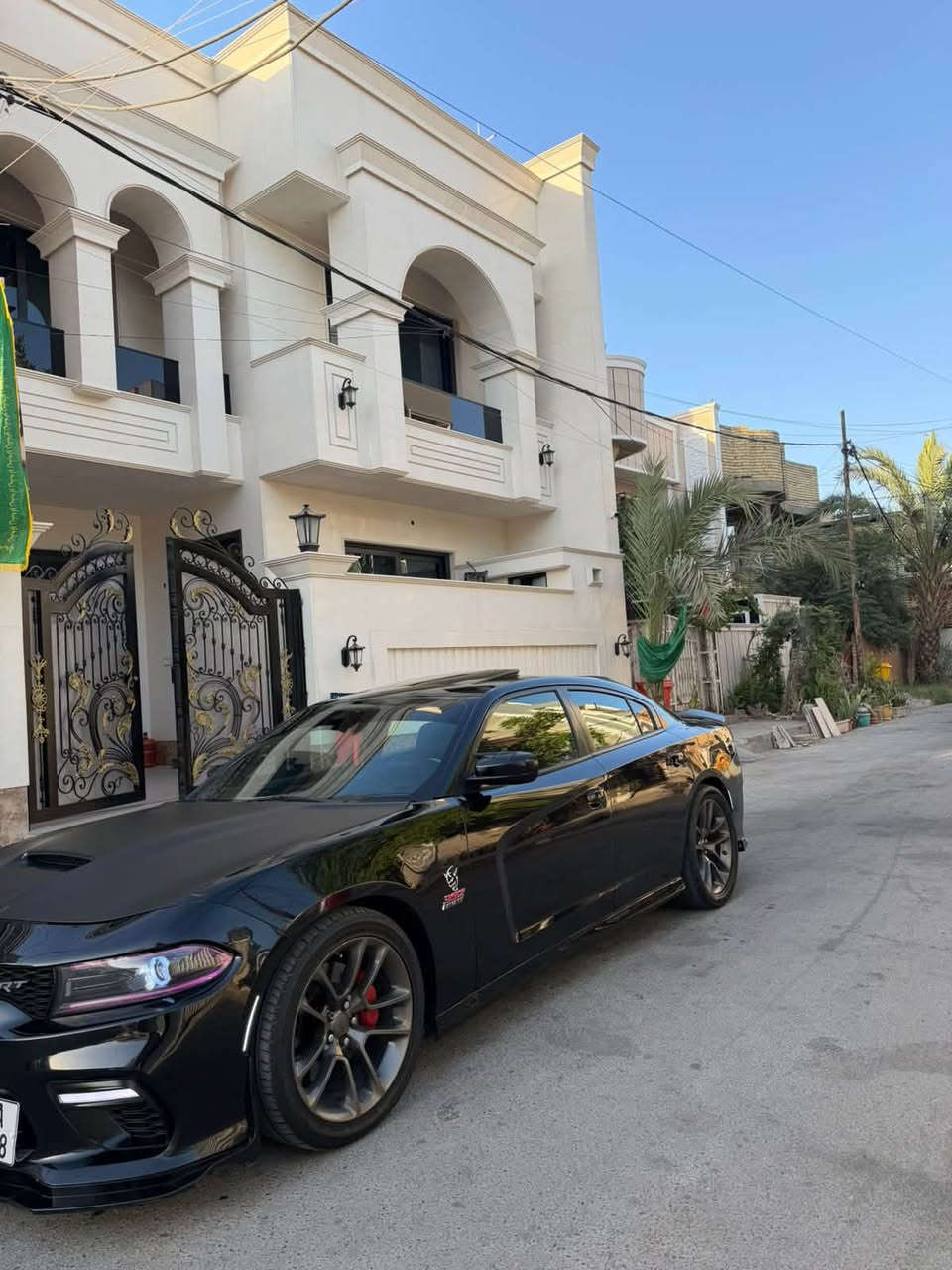 السلام عليكم سيارة جارجر سكات باك 2020 محرك 6400 السيارة فول مواصفات حادث السيارة جاملغ او بنيد سيارة بغداد السعر 195 مكان سيارة بغداد الشعب الرقم ***********

