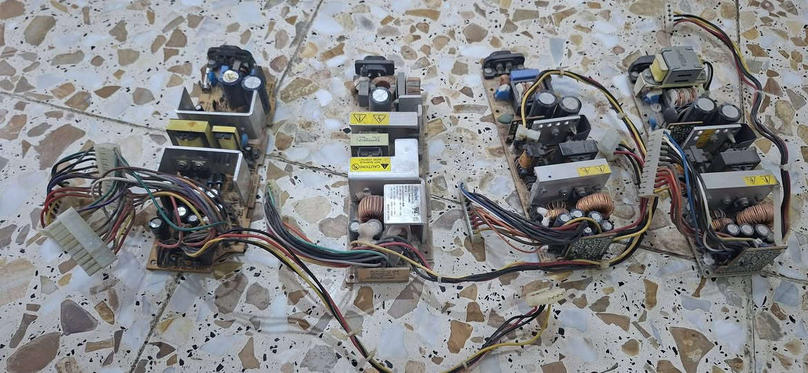 سلام عليكم 
بورات مال اكس بوكس اورجنال مال تفصيخ اصليات مال اجهزه شغالات ومفحوصات سعر الواحد ١٠ مكاني النجف يوجد توصيل 🔌🚛


**إذا كنت صاحب هذا الإعلان وتريد حذفه لأي سبب، رجاءا أرسل رسالة إلى الدعم الفني**
