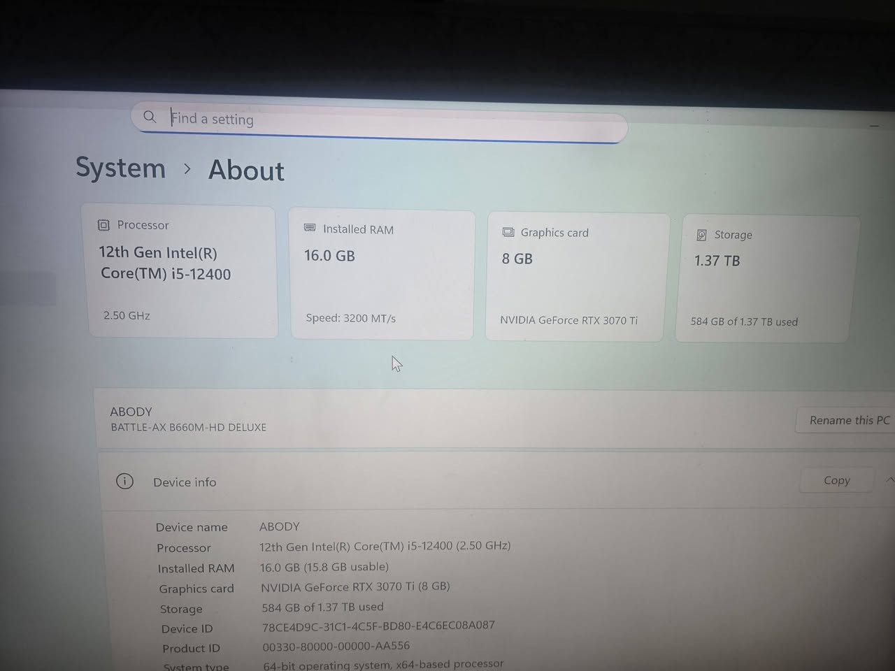 السلام عليكم 
تجميعه مرتبه للبيع
RTX 3070TI
CI5 12400
RAM 16GB 
هارد تيرا و 512
التجميعه مليون و ١٠٠
وعندي ups اون لاين 1kv 
احسبه ب ١٥٠ الف 
وعندي شاشه سامسونج اوديسي g5 حجم ٢٧
ب ٢٥٠
والياخذ الأغراض كلهن اتساهل وياه ويدلل
وباقي التفاصيل بالصور 
ملاحظه
الكيس الجامه الاماميه مبدلها مخلي ماده جلاتين * 
بغداد/ الشعب
***********
