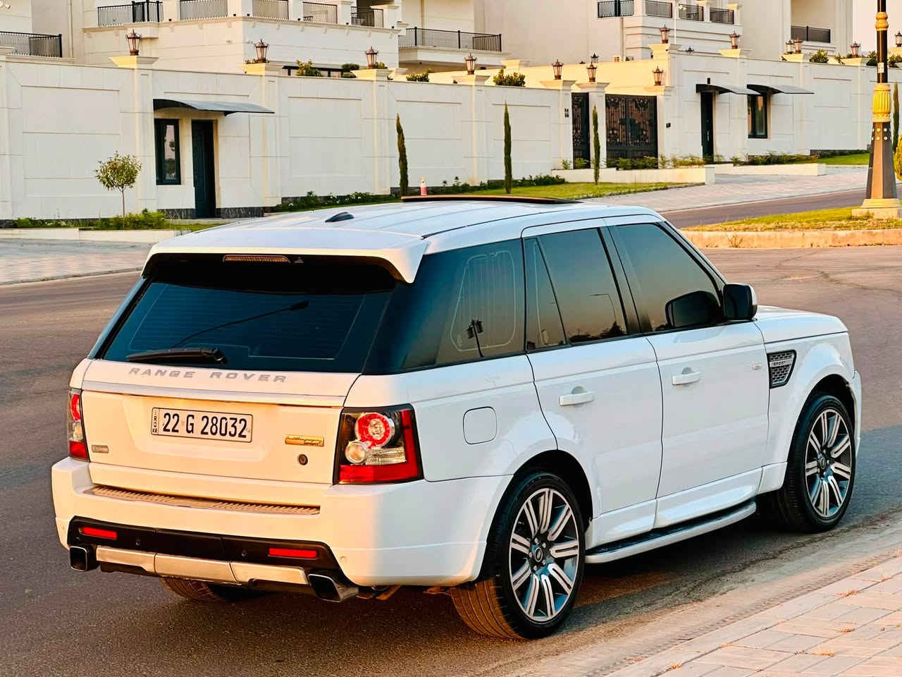 سلام عليكم
كوردى / عربى 
‏RANGE ROVER SPORT
سفری شەریکە سەردار
مۆدێل 2011
سەیارەکە بێ بۆیاخە 
بيلاد Autobiography 
مەکینە  supercharged🚀🚀V8
فوول فوول مواسەفات
سلایت - کوشن جلد - کوشن کارەبایی - کوشن خەزن- 
شاشە - حەساس- سەلاجە - تەبرید مەرکەزی - لایت لید - کەلە DVD
نزامی هەوایی 
- سیستەمی سەماعە 🔊HARMAN KARDON
جام ئۆتۆ - سوکان ڤۆڵیۆم - تەحدید سورعە- ناو بيلاد سور
گێڕ مەکینە تحویل غەڕامە بەشەرت
ڕەقەم و سەنەوی نوێیە
سەیارەکە زۆر زۆر پاکە 
شوێن هەولێر
سعر مناسب125 💵وەرەقەو کەمێک مەجال
ژماره ي موبايل
***********- واتسابي له سه ره
***********- واتسابي له سه ره
***********
____________________
سلام علیکم
السعر فقط 125 ورقه ومجال بسيط
‏RANGE ROVER SPORT
سيارة وارد خليجي شركة سردار
موديل 2011 ماشيه 139 الف كيلو حقيقي
سيارة مكفوله بدون صبغ بدون حادث 
محرك سوبر جارج v8🚀🚀
مواصفات Autobiography 
سيارة فول فول مواصفات
فتحة - كشن جلد - كشن كهربائى - كشن خزن -
شاشة - حساس - ثلاجة - تبريد مركزي - لايتات ليد - سماعة 🔊 HARMAN KARDON - جام اتو - سكان ڤوليوم - تحديد سرعة - داخل احمر
گير محرك تحويل شرط رقم وسنوية جديد سيارة جاهزه وحلوه مكان السياره اربيل سعرها مناسب 125 💵ورقة وبيها مجال للطيبين الشراي يتصل ع الارقام وخادم اني
***********- بي واتساب هم
***********- بي واتساب هم
***********
