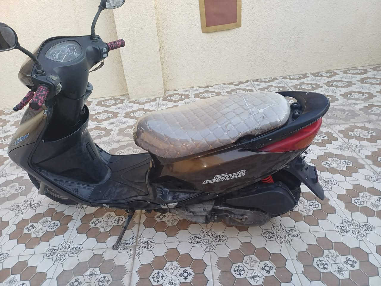 السلام عليكم 
دراجه اكزز ابريز للبيع 
الدراجه كلش نضيفه 
السعر 650 
للاستفسار على الرقم 
***********
