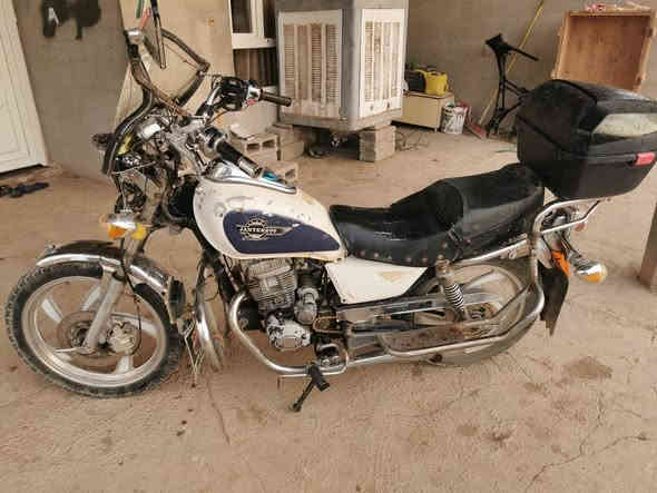 السلام عليكم
موطور جني بلكين للبيع

نگره سلف بكل وكت 

الموطور مجفت محرك مفتوح

موديل 14

كهربائيات كلها شغاله بس البك لايت مايشتغل

وبي نشرات شغاله

الكشر شوفت العين مو حيل نضيف

يعني مناسب

السعر 350 وبي مجال

***********
