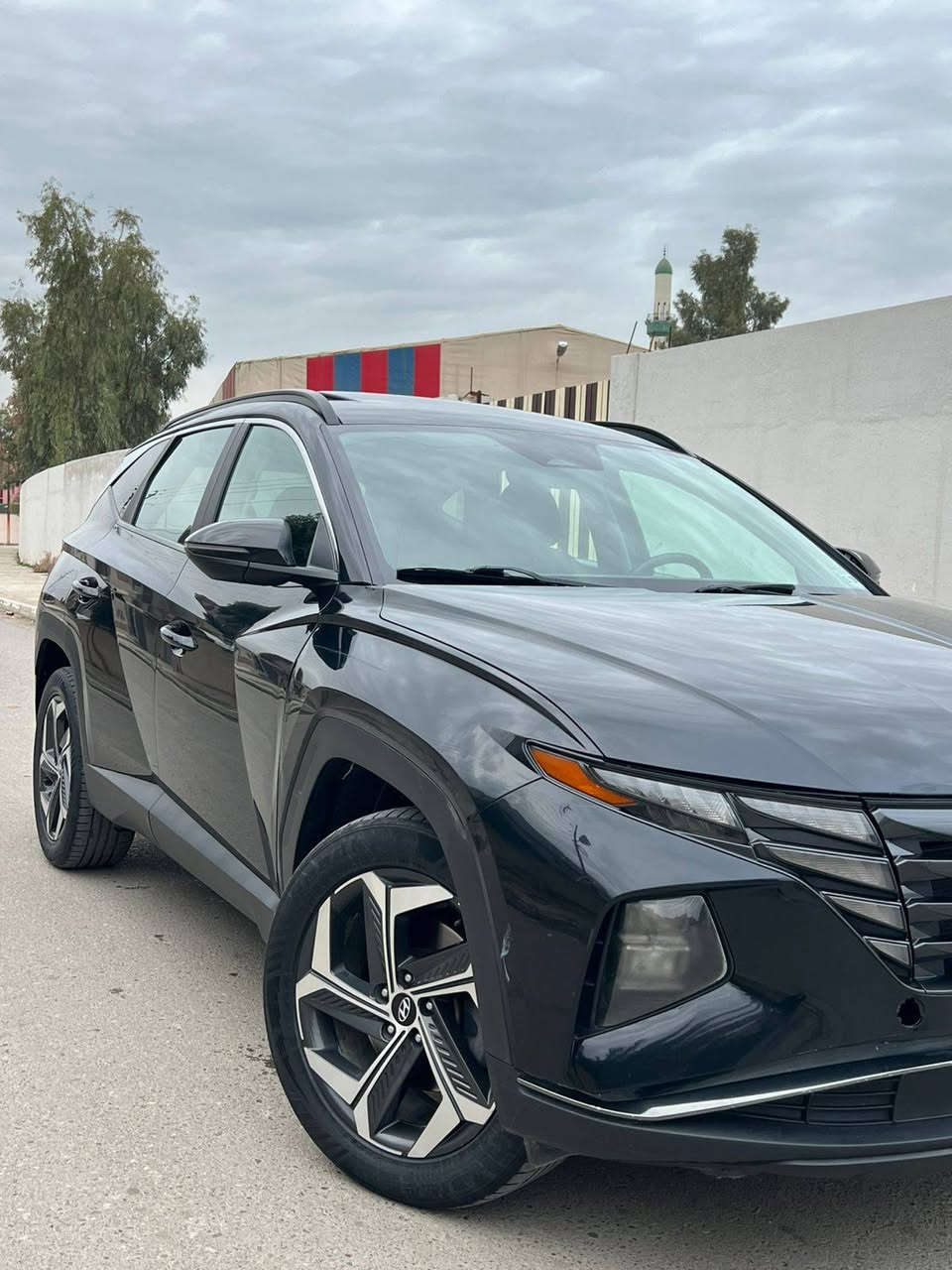 (( #بسعر_مناسب_جدا ))
ضرر(( موضح بالصور )) جاملغ وحافة بنيد 
بدون دواخل 💯 شواصي لغود مكفول بدون ايرباك 
موصفاته👇فول  
محرك 2500 المرغوب  (( مميزه جداً ))
بصمة 
ابواب بصمة
صندوق كهربائي
سلايت
دوس بلاديه 
شاشه جبيره لمس 
تشغيل عن بعد
لايتات عدسات و زينون
لايت خلفي ليد
كشن كهربائي
كشن هيتر
تبريد قطعتين
شحن وايرلس
ويل  20 مميز
بريك بصمة
كاميرا
رادار امامي
رادار خلفي 
نقطة عمياء(رادار جانبي)
ويل كب
تحديد السرعة
تحديد المسار
تحكم ستيرن
وبعد هواي مواصفات
~~~~~~~~~~~~~~~~~~~~~~~~~~~~~~~
 ***********

موصل / حي الزهور
