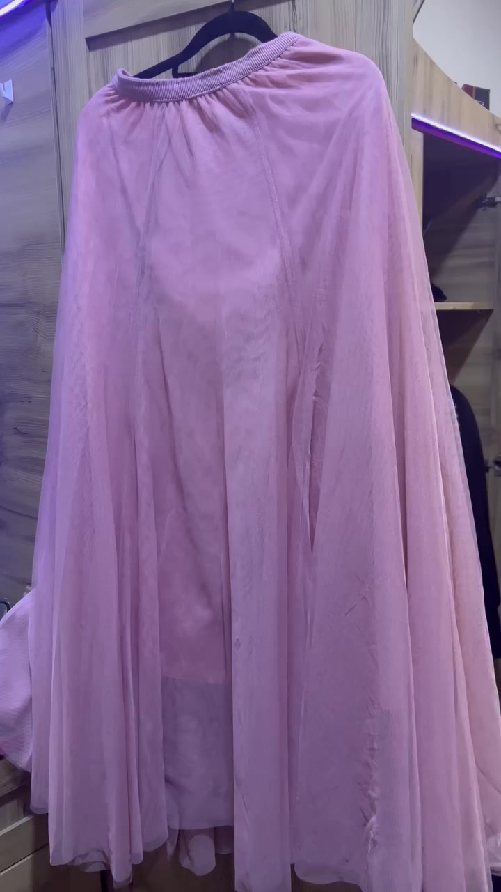 تنورة فري سايز طول ١١٠سم
قطعة ب ١٠


**إذا كنت صاحب هذا الإعلان وتريد حذفه لأي سبب، رجاءا أرسل رسالة إلى الدعم الفني**