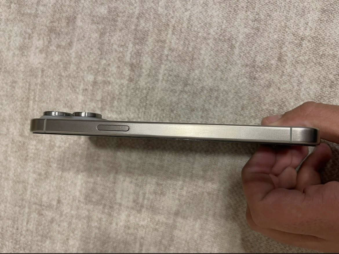 السلام عليكم ايفون 15 برو ماكس za بطاريه 88 ذاكرة 256 دبل سيمكرت الجهاز جديد ما مفتوح كامل ملحقات موجوده سعر 1100 بي مجال بسيط


**إذا كنت صاحب هذا الإعلان وتريد حذفه لأي سبب، رجاءا أرسل رسالة إلى الدعم الفني**