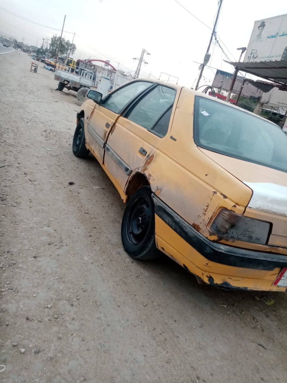 سلام عليكم مرخصت الادمن بيجو405موديل10 مكينه وكير مشروطات لا تنقيص ولا تبخير تخم تاير  تبريد ثلج باتري جديد سياره بيها خياسات قليل شواصي بلاديه دواخل حلوه كهربائيات شغاله دينمه جديده سلف جديد سياره ناعمه بشارع ترايك اذا مو 160مرجوع سنويه بل 20نافذه مالكها بلنجف ماوصله السعر 15وبيها مجال المكان ديوانيه قضاء شاميه رقم الهاتف غير متواجد عل فيس فقط عل خط ***********
